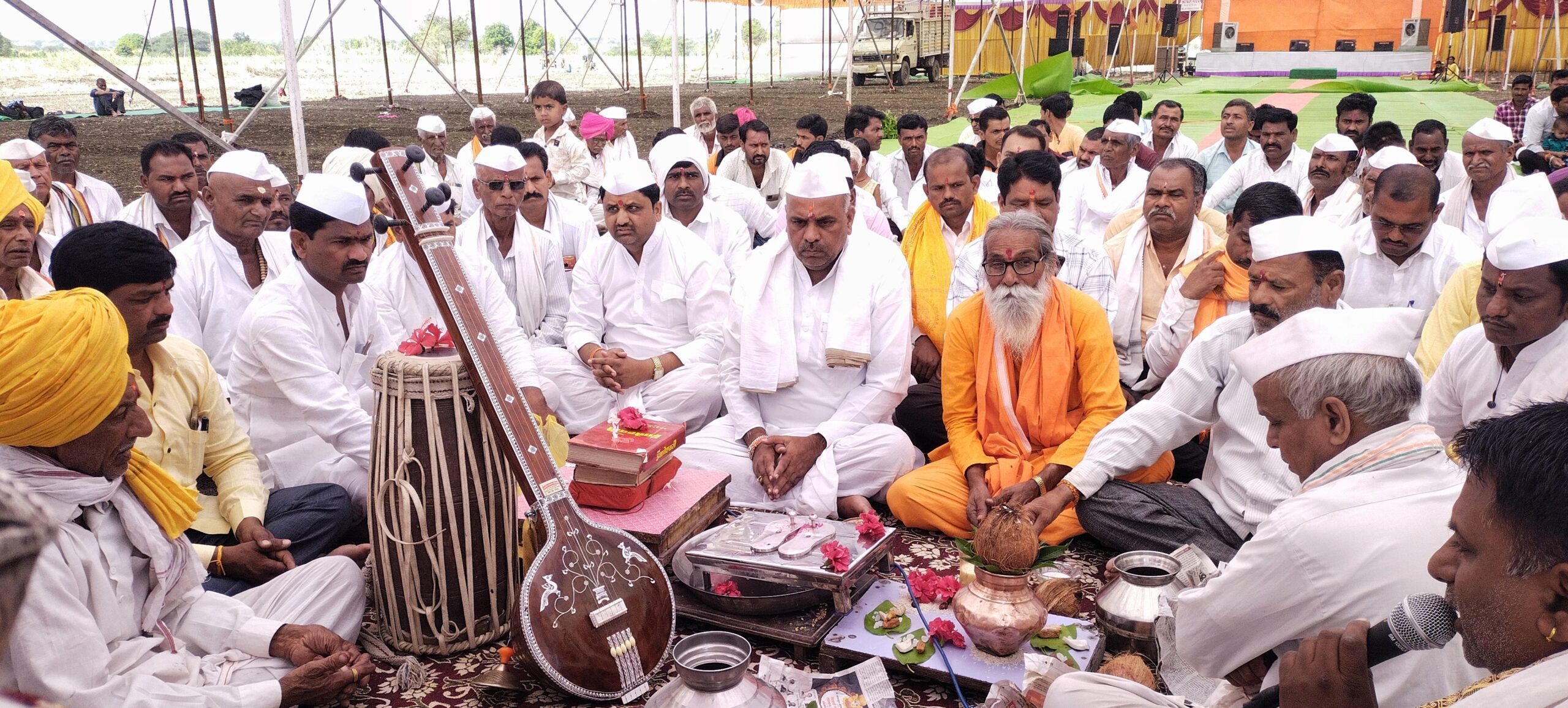 संत बंकटस्वामी महाराज यांच्या फिरत्या नारळी सप्ताहाची थाटात सुरुवात