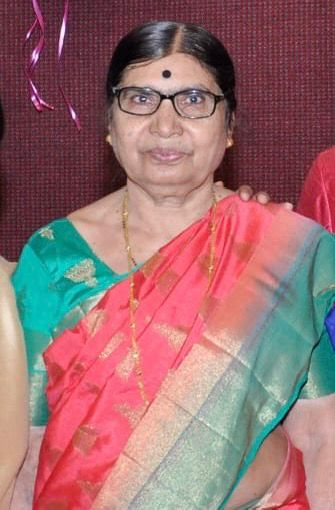 जिल्हा परिषदेच्या माजी सदस्या प्रभावती ढाकणे यांना मातृशोक