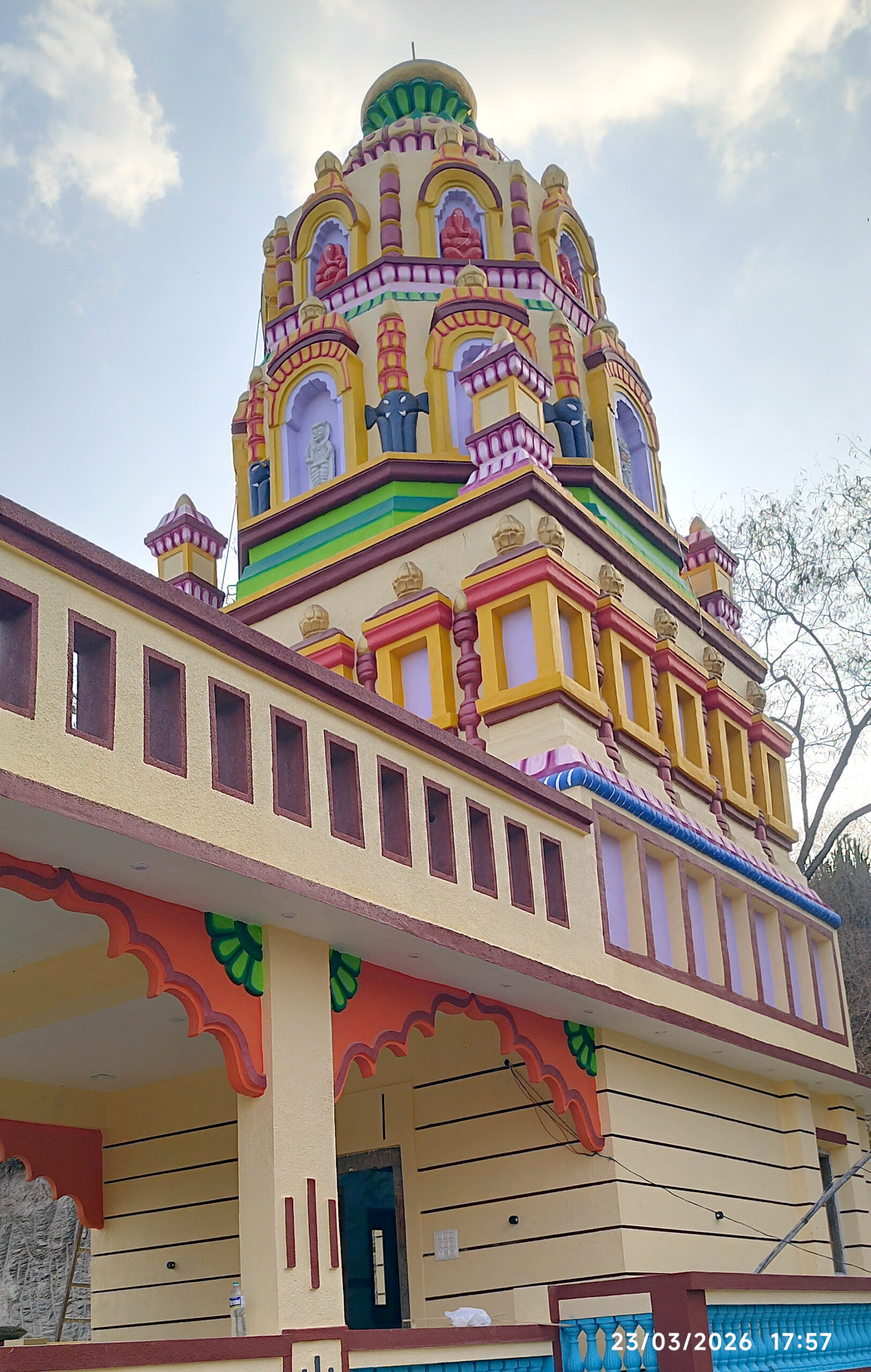 पिंपळगाव खांड येथे वीर महाराज मंदिराचा जीर्णोद्धार