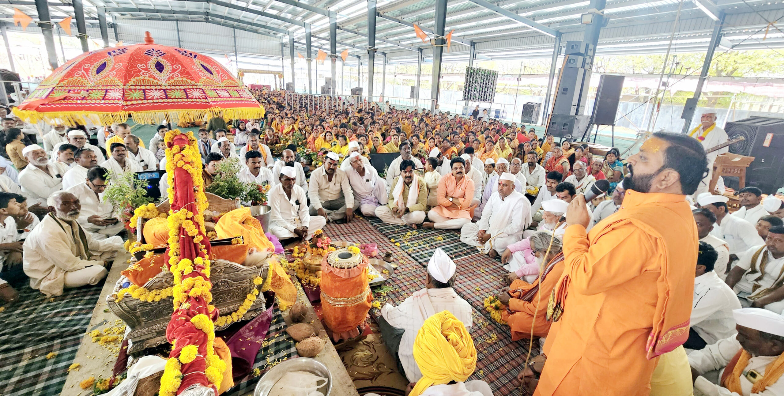 भव्य शोभायात्रेने संत बंकटस्वामी महाराजांच्या 82 व्या पुण्यतिथी सोहळ्याची थाटात सुरुवात; निनगुर गावात काय वाजत गाजत… बंकटस्वामींचा सोहळा गाजत..! जयघोषाने परिसर दुमदुमला