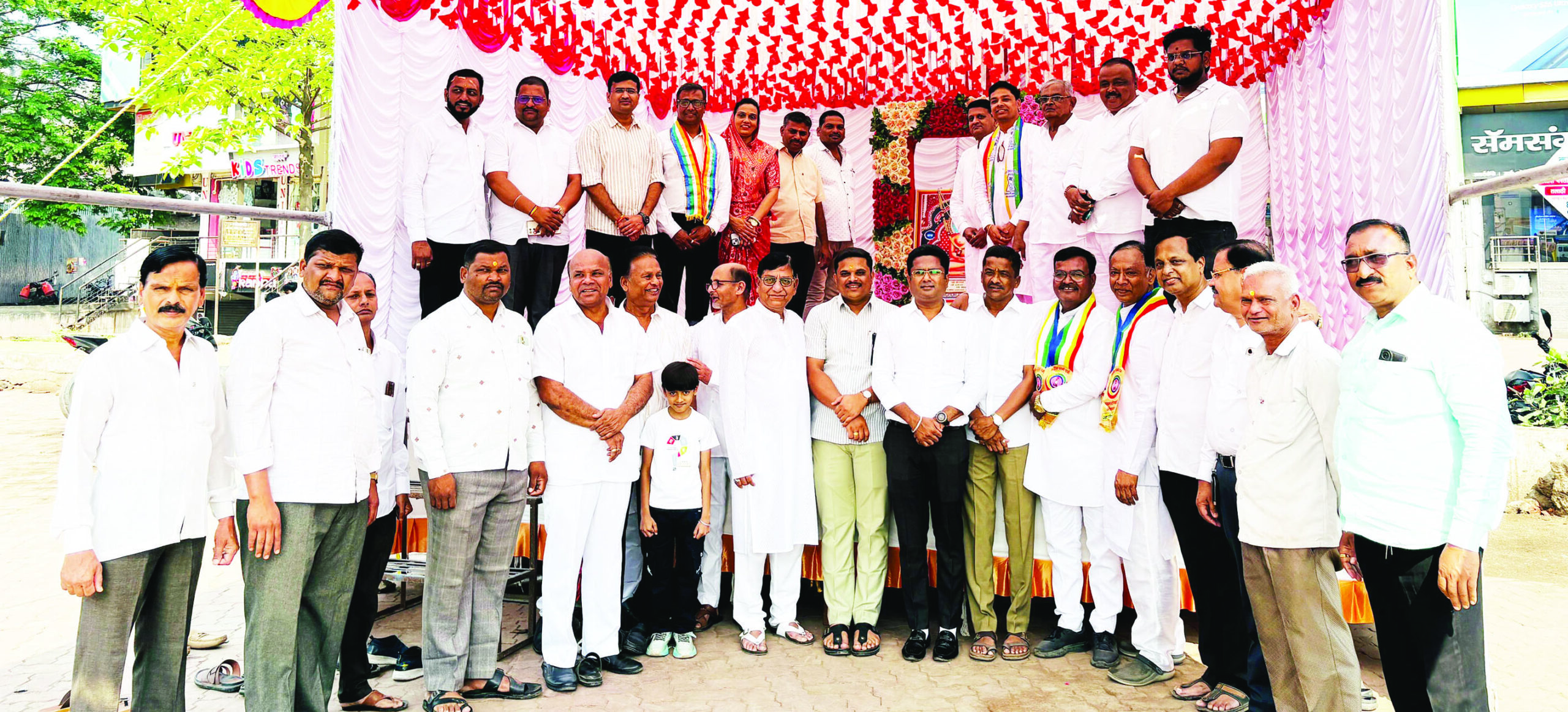 भगवान महावीरांचा ‘जगा आणि जगू द्या’ संदेश आचरणात आणावा : नगराध्यक्ष गाडेकर