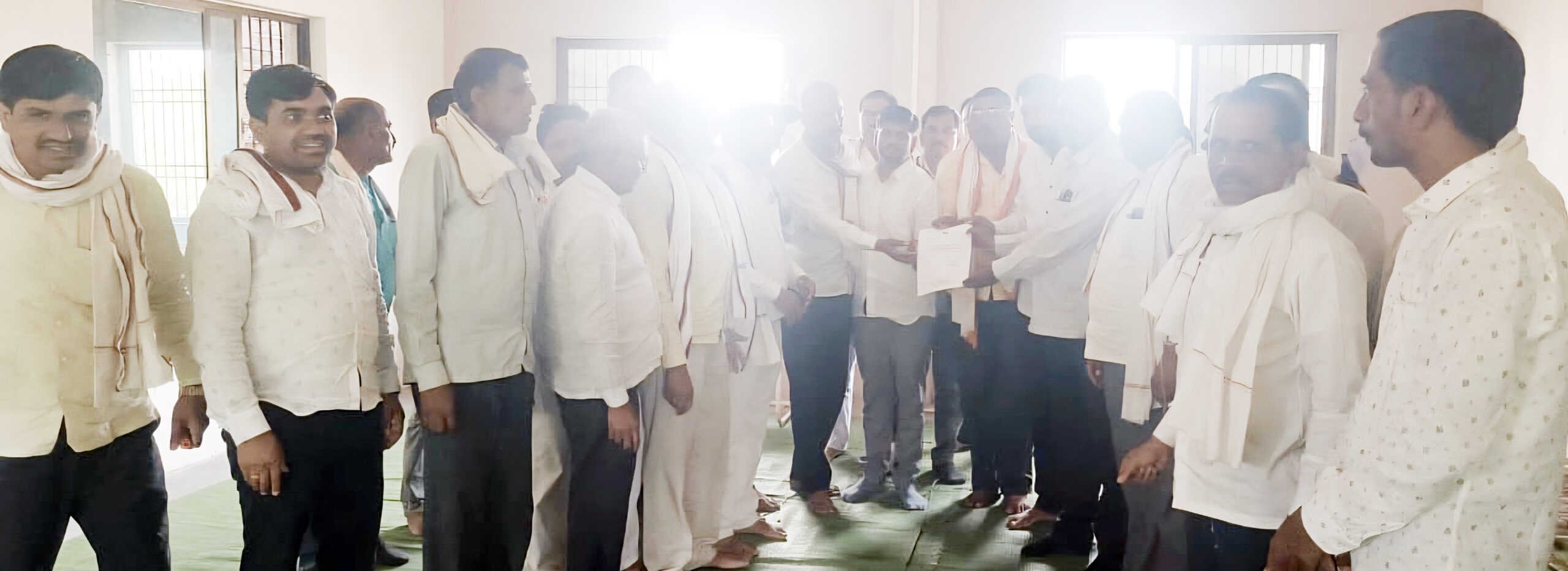 आंदोलनाच्या इशार्‍यानंतर कारखाना प्रशासन सजगमहिनाअखेर ऊस देयक अदा करण्याचे लेखी आश्वासन