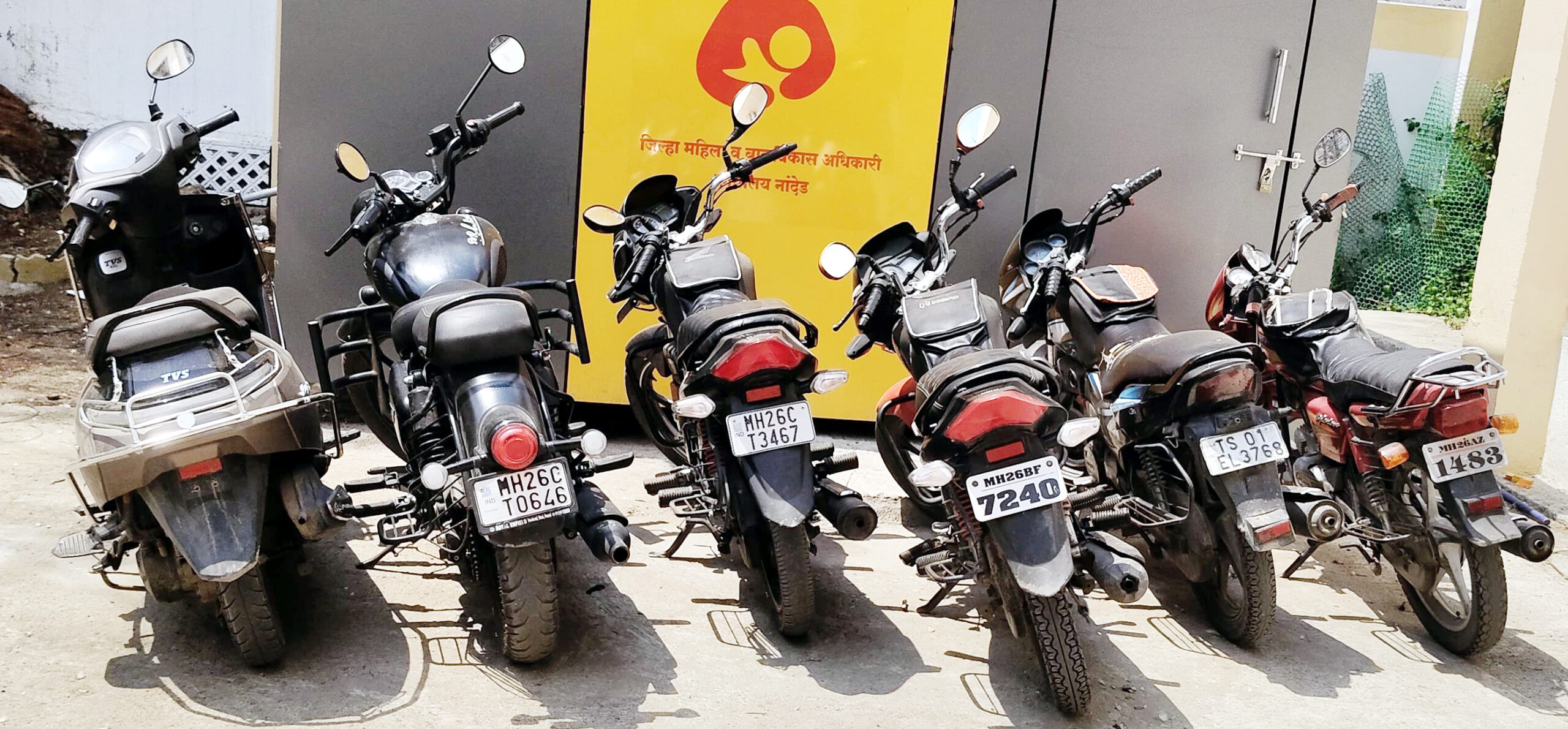 ’पत्रकारीते’च्या आडून जुगाराचा डाव!माजी शिक्षणाधिकार्‍यांसह बड्या धेंडांवर पोलिसांची धाड; 9 जुगारमल्ले गजाआड